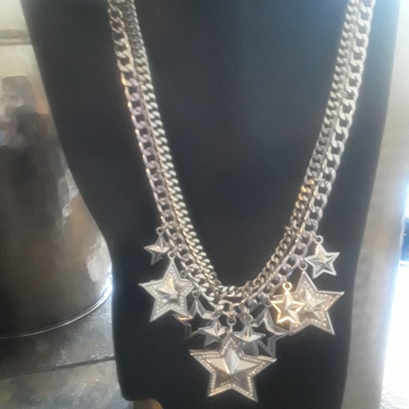 Necklace - Picture 3 of 7